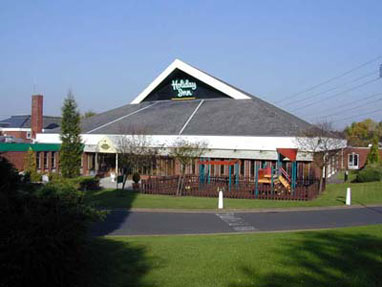 photo: holiday inn (22K)